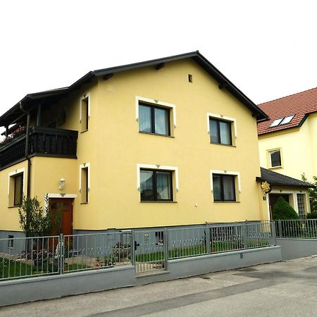 Ferienwohnung Weinbergblick Rohrendorf bei Krems ภายนอก รูปภาพ