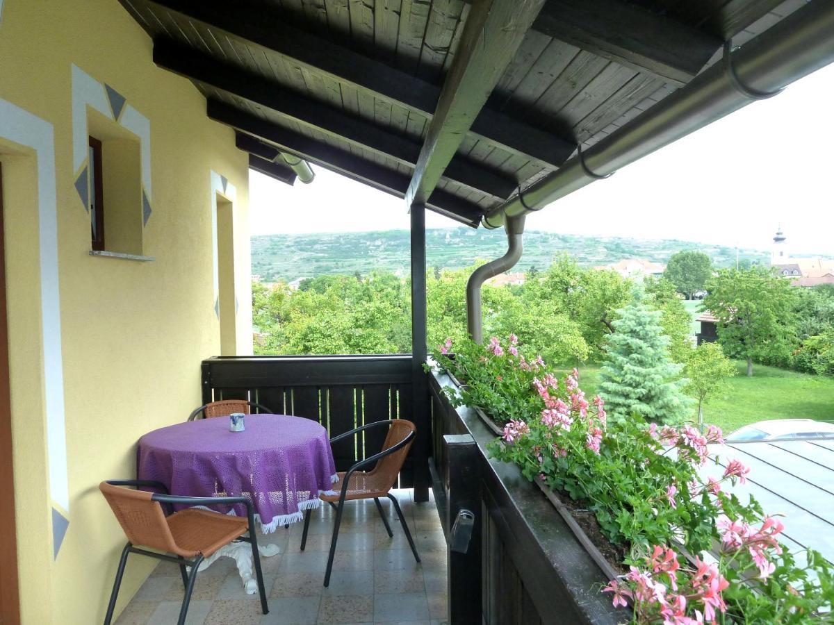 Ferienwohnung Weinbergblick Rohrendorf bei Krems ภายนอก รูปภาพ